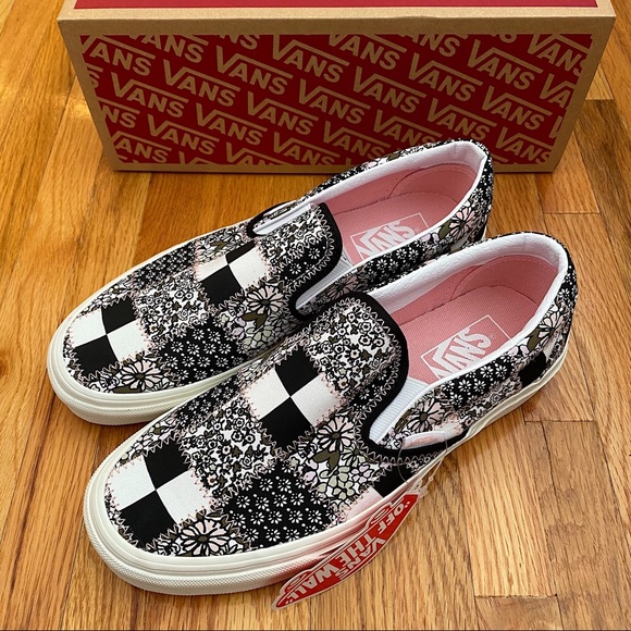 Vans Classic Slip On Patchwork Floral Women’s Sneakers - Picture 2 of 6